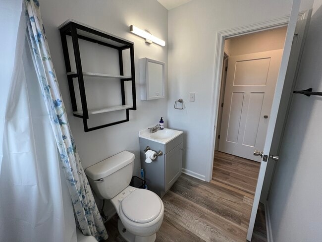 301 7th St SW Unit A