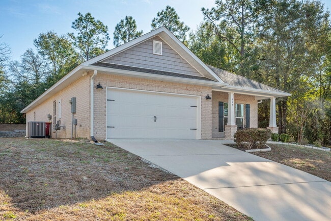 Photo - 667 Red Fern Rd
