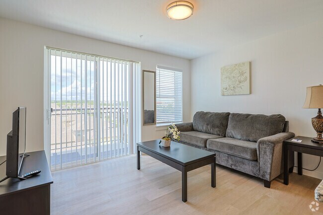 1BR, 1BA -552SF with Balcony