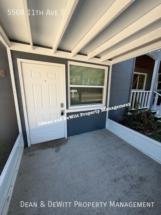 Photo - 5508 11th Ave S
