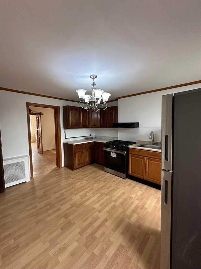 Photo - 29 Orchard St