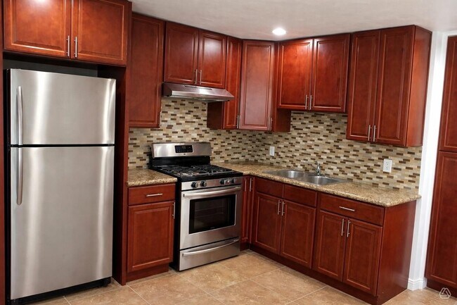 Photo - 6015 S Wilton Pl Unit Wilton Place