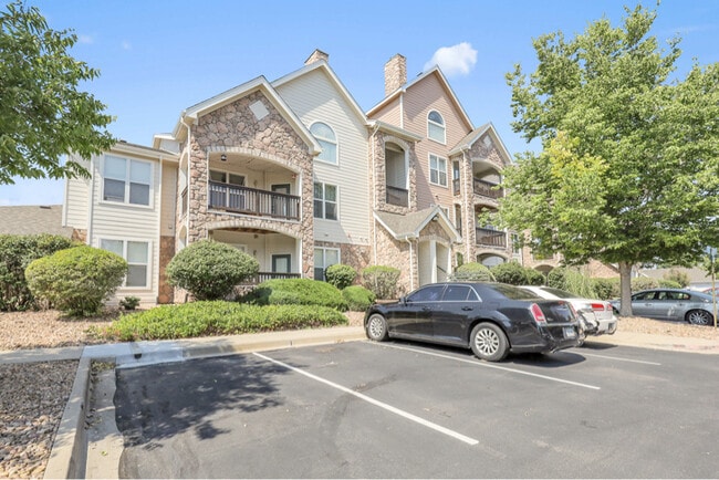 Photo - 19019 E Warren Dr Unit 207