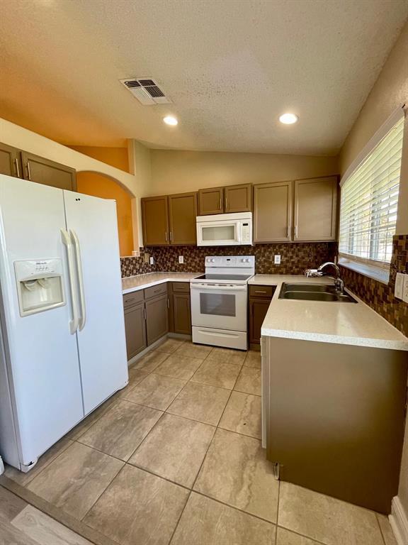 Photo - 13301 Fairway Glen Dr Unidad 203