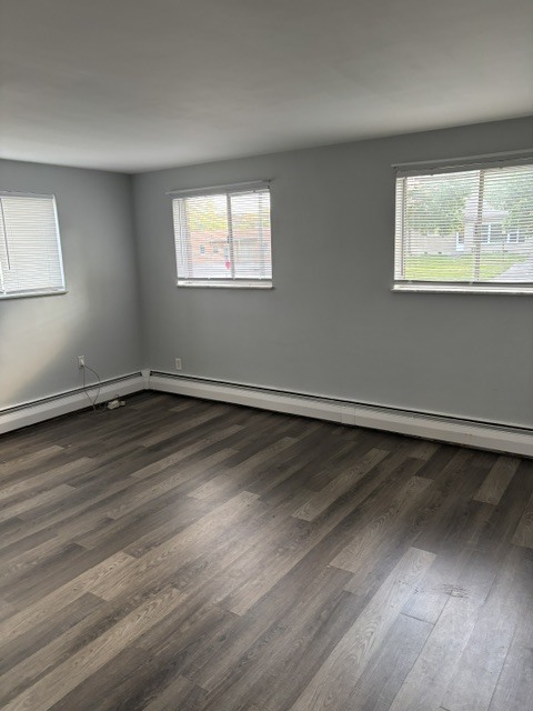Sala de estar - 4914 Charlemar Dr