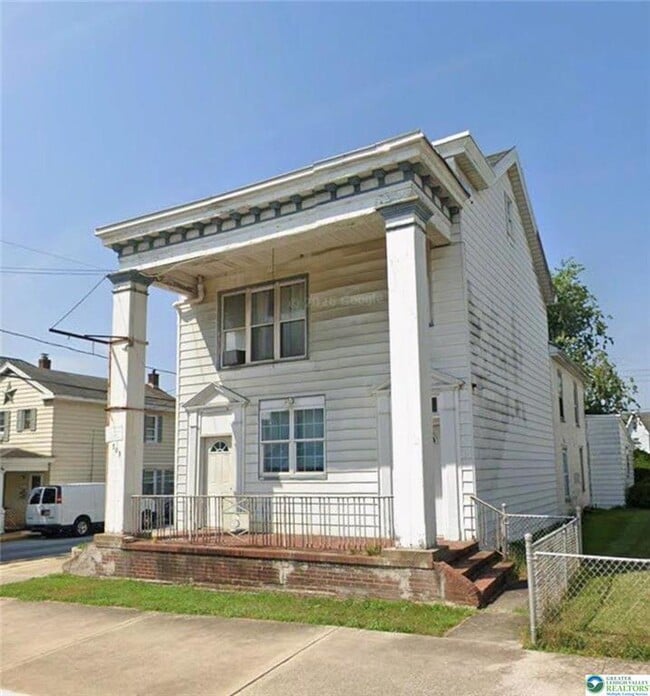 Building Photo - 503 Dock St Unit APT B