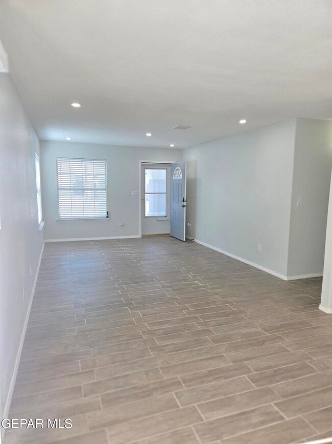 Photo - 3280 Mike Godwin Dr