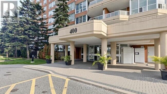 Photo - 400 McLevin Ave Unité 1410
