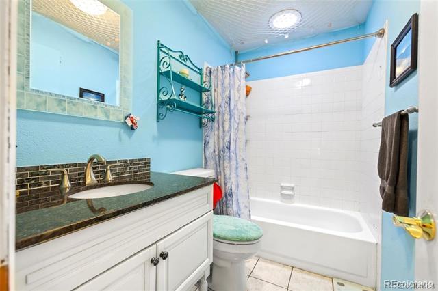 Photo - 4755 S Tabor St