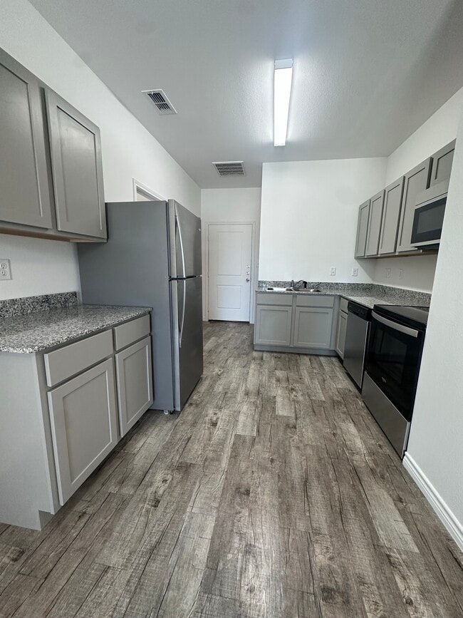 Photo - Indian Creek Community