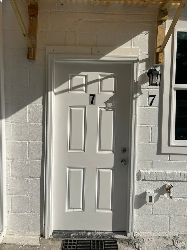 55 Main St