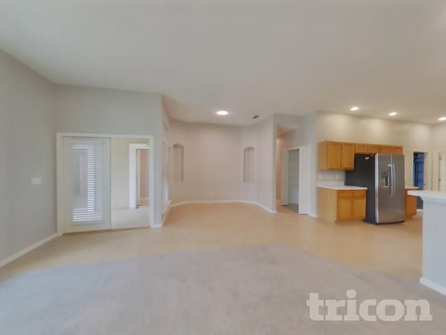 Photo - 1648 Country Walk Dr