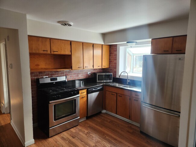Photo - 236 Chestnut Ave