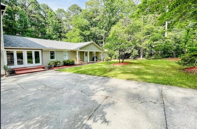 Photo - 7008 Carpenter Fire Station Rd