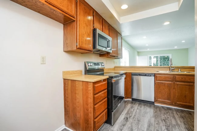 Photo - 779 Stone Harbor Cir