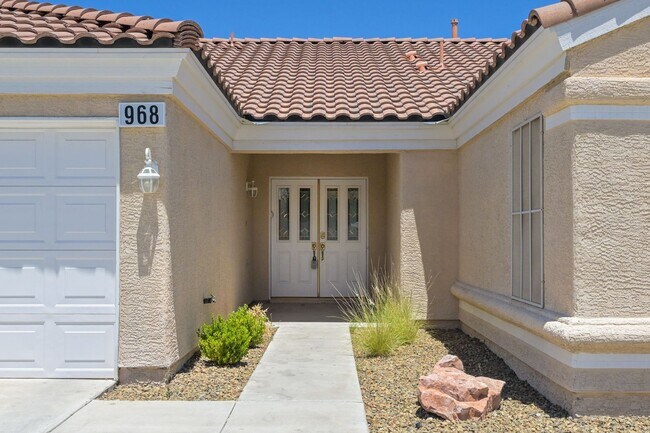 Photo - SE!! 4 Bedrooms!! Single Story!! NO HOA!! 3 Car Garage!!! Pool!!! Spa!!! RV Parking!!! Low mainte...