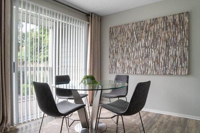 Photo - Anson at the Lakes