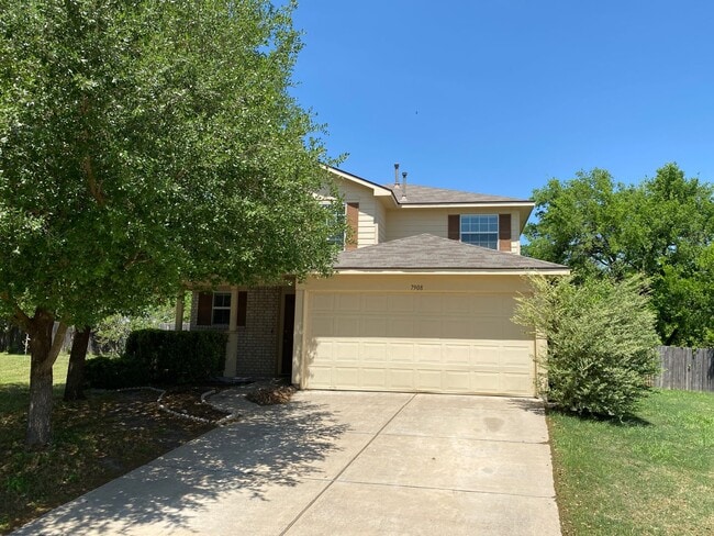 Building Photo - 4 Bedroom in Thaxton Place