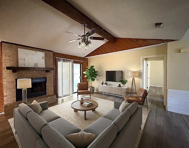 Photo - 2309 Whitney Dr