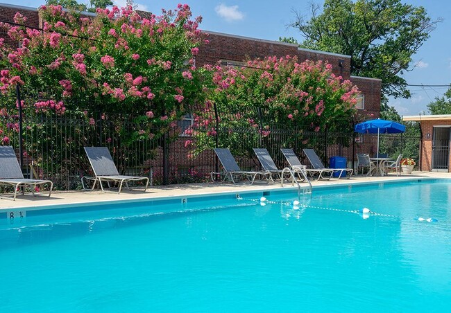 River Hill Apartments - River Hill Apartments