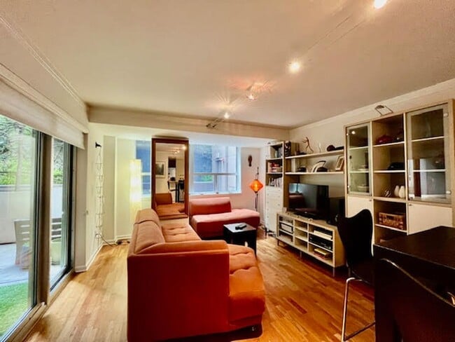 Photo - Perfect Blend of Elegance & Comfort at the...