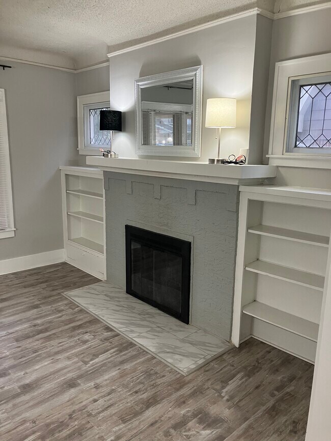 Photo - 312 W Saratoga St