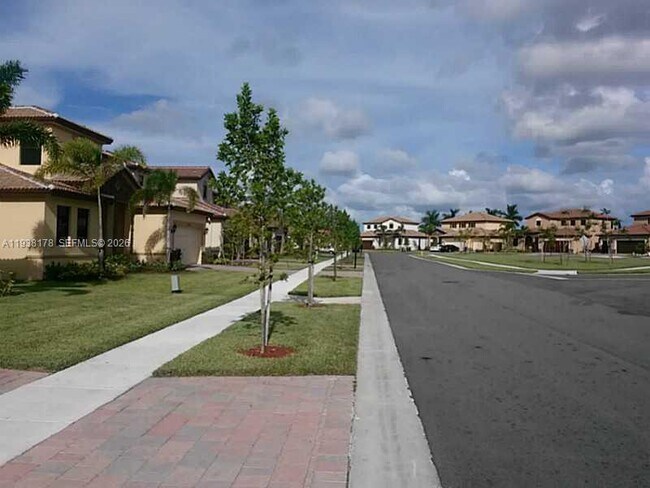 Photo - 191 SE 35 Ave