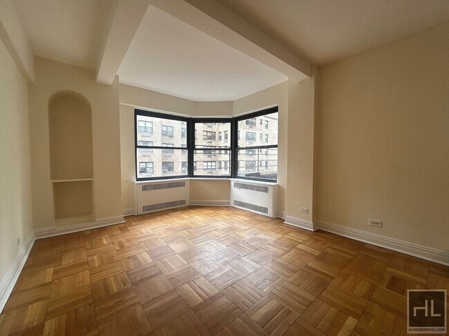 Building Photo - EAST 56 STREET