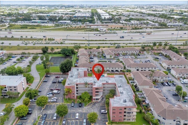 Photo - 8425 NW 8th St Unit 304