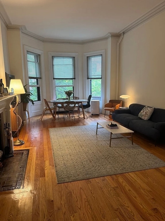 Building Photo - 144 Marlborough St Unit 2F Rental