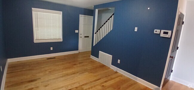 Building Photo - 335 Crafton St Unit 8 Rental