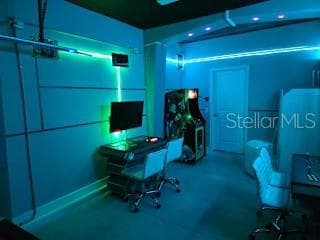 Photo - 1589 Flange Dr