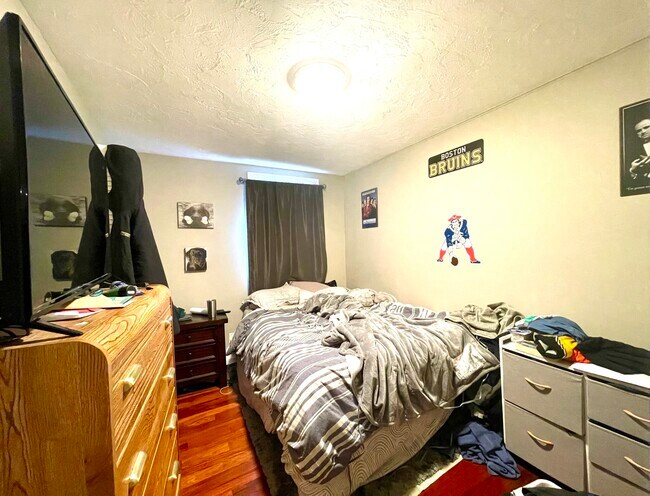 Photo - 139 L St Unit 2