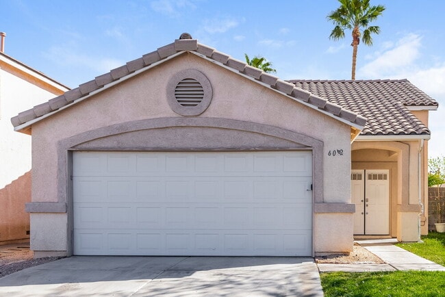 Building Photo - 6062 Canyon Gap Dr