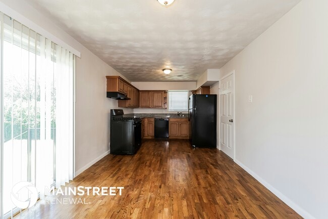 Photo - 2928 Mark Twain Dr