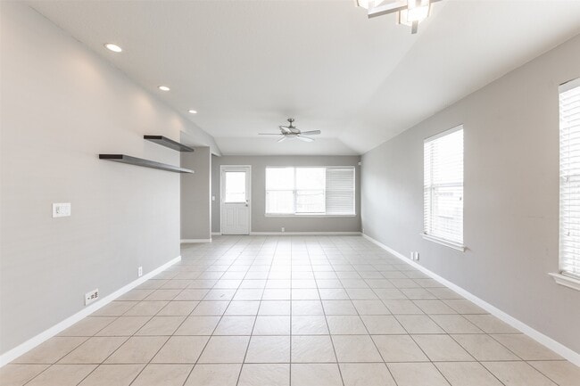 Building Photo - 16522 Grenada Falls Dr