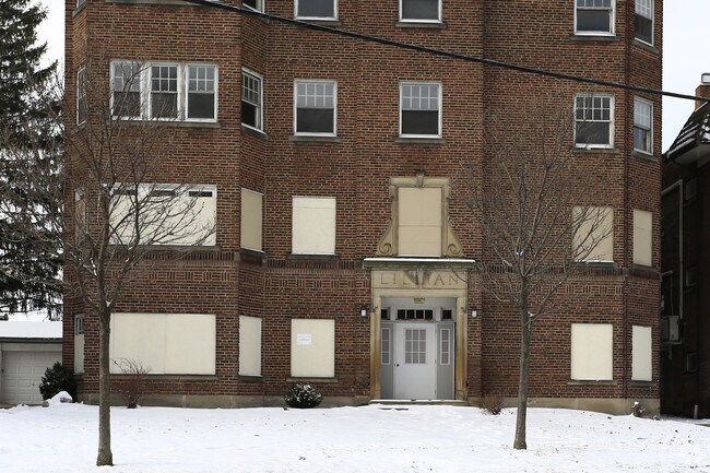 Photo - Lillian Apartments