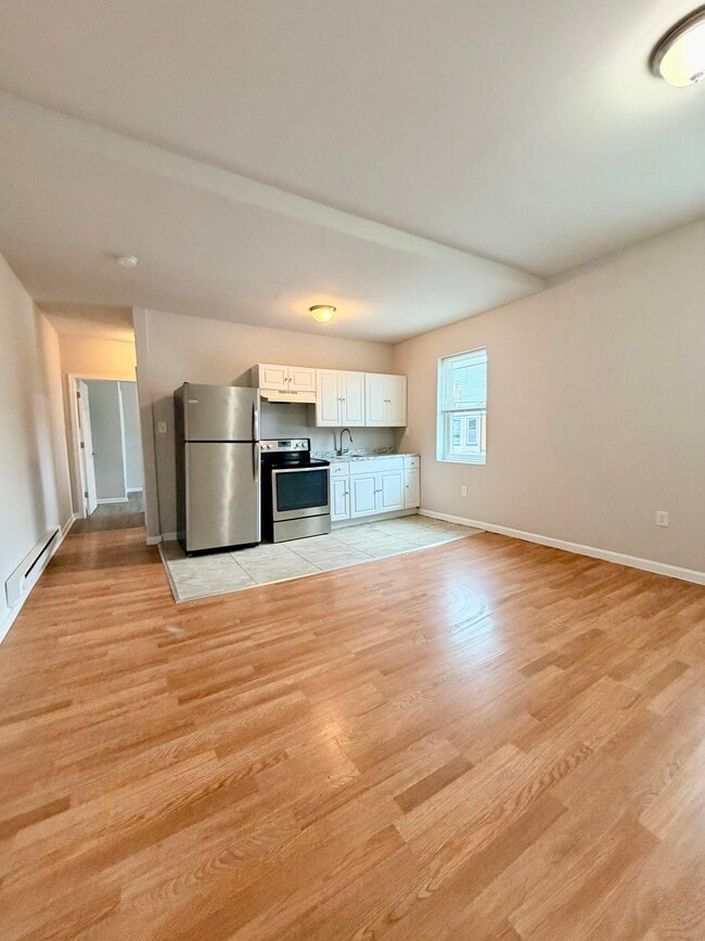 Photo - 5749 E Wister St Unit 3