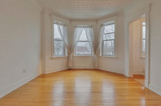 Building Photo - 64 Liberty Pl Unit 2