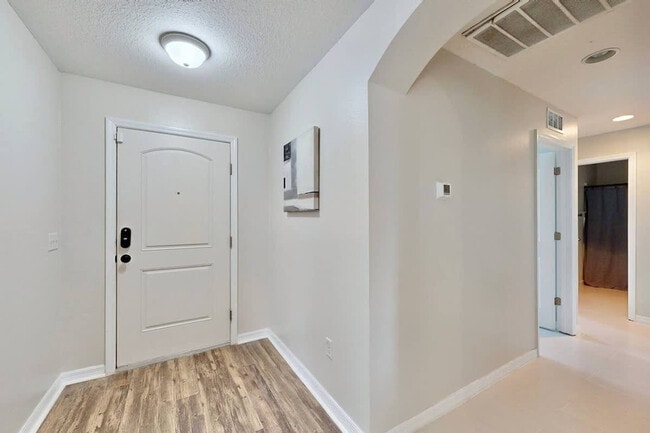 Photo - 6367 Enterprise Dr Unit ID1234457P