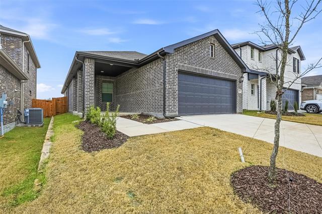 Photo - 523 Blanton St