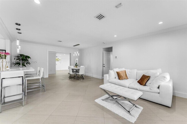 Photo - 4301 SW 85th Ave