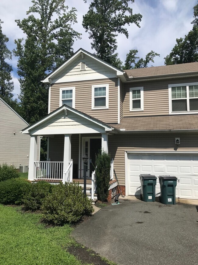 Photo - 3 Bdrm/2.5 Bth Home Located Close to I-95