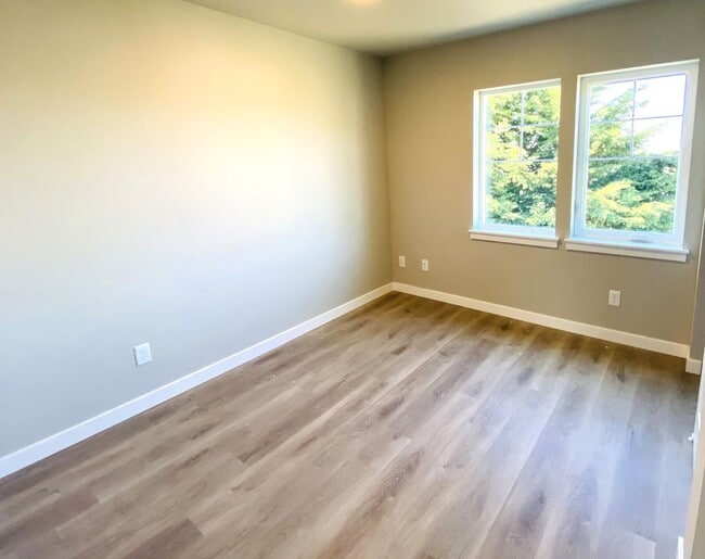 Photo - 3 Bedroom, 1.5 Bathroom in Barkley Neighborhood! Unidad 105
