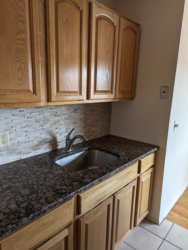 Kitchen - 1775 mo. - 3rd Flr.