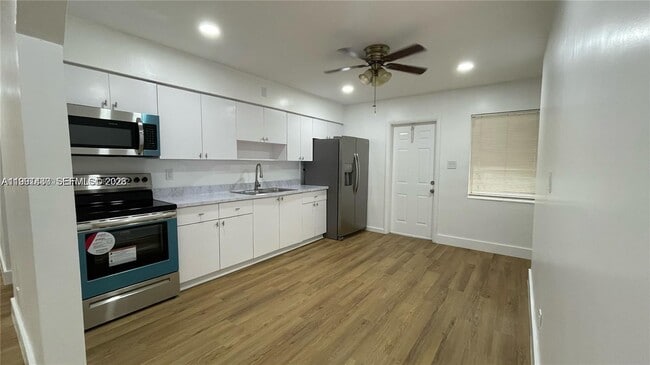 Photo - 604 Glenn Pkwy