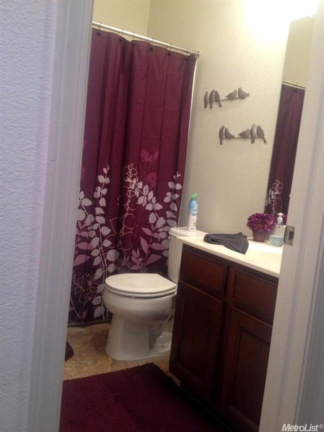 Photo - Adorable 2/2 Natomas Condo! PLEASE READ ENTIRE AD FOR VIEWINGS!!!!