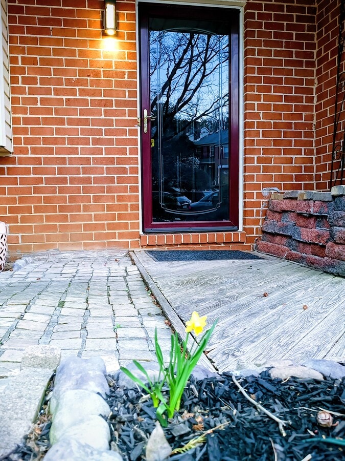 Photo - 683 Coates Ln