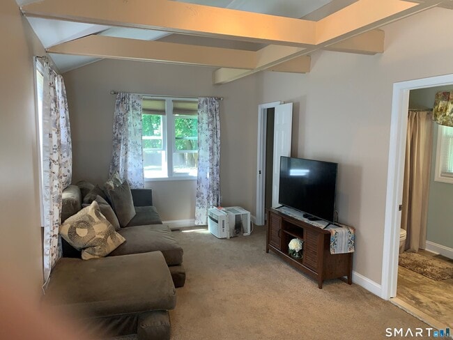 Photo - 190 Forest Rd