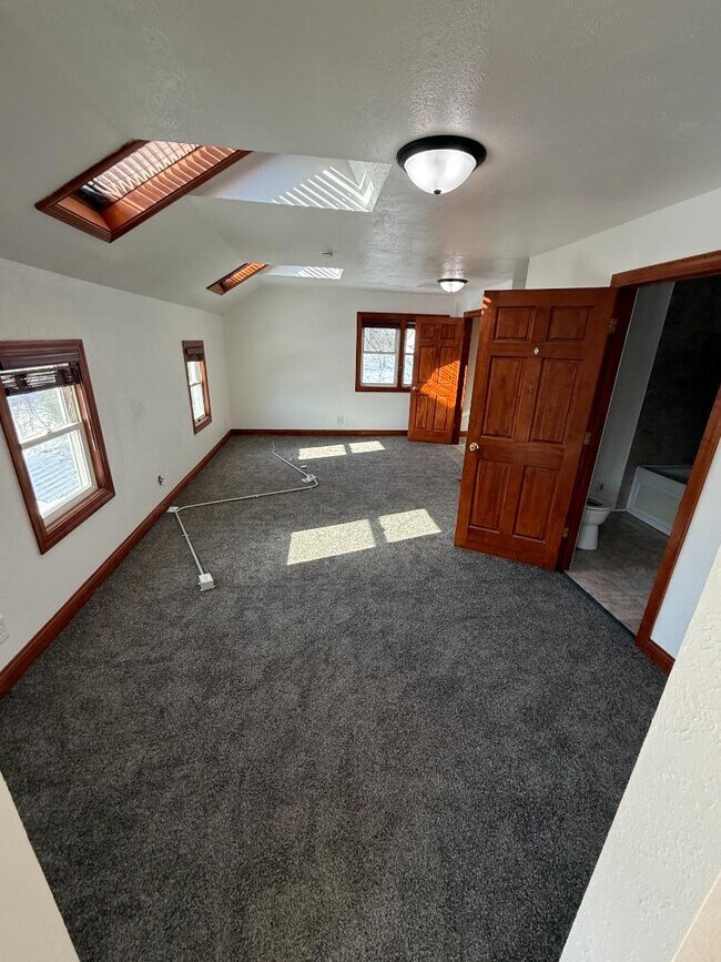 Photo - 1103 West Dr